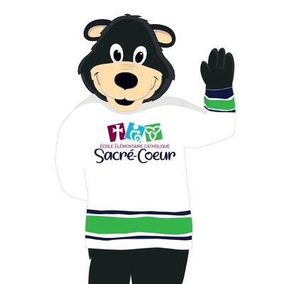 Tuesday April 07- Croquette de poulet et patate wedges cuites au four, dosette de sauce douce, dessert